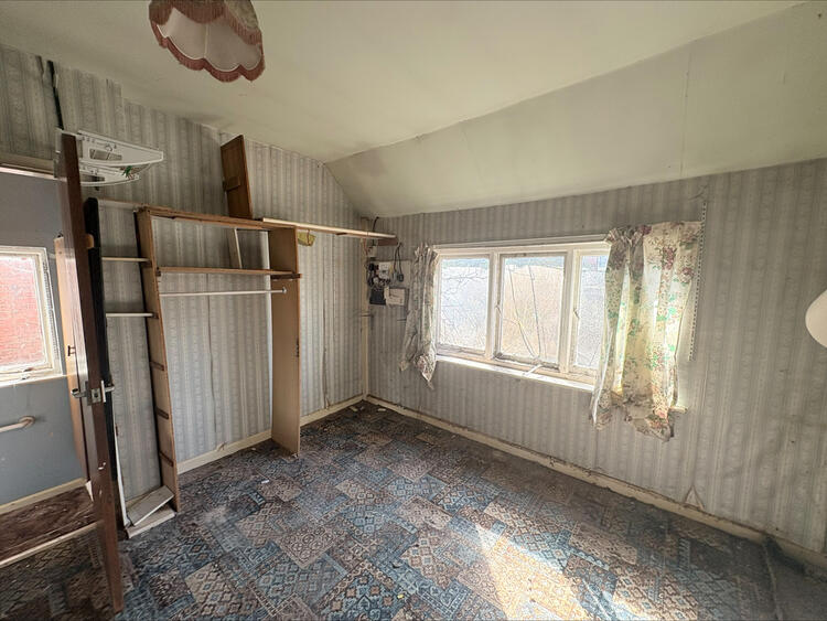 Semi-detached House in Nottingham